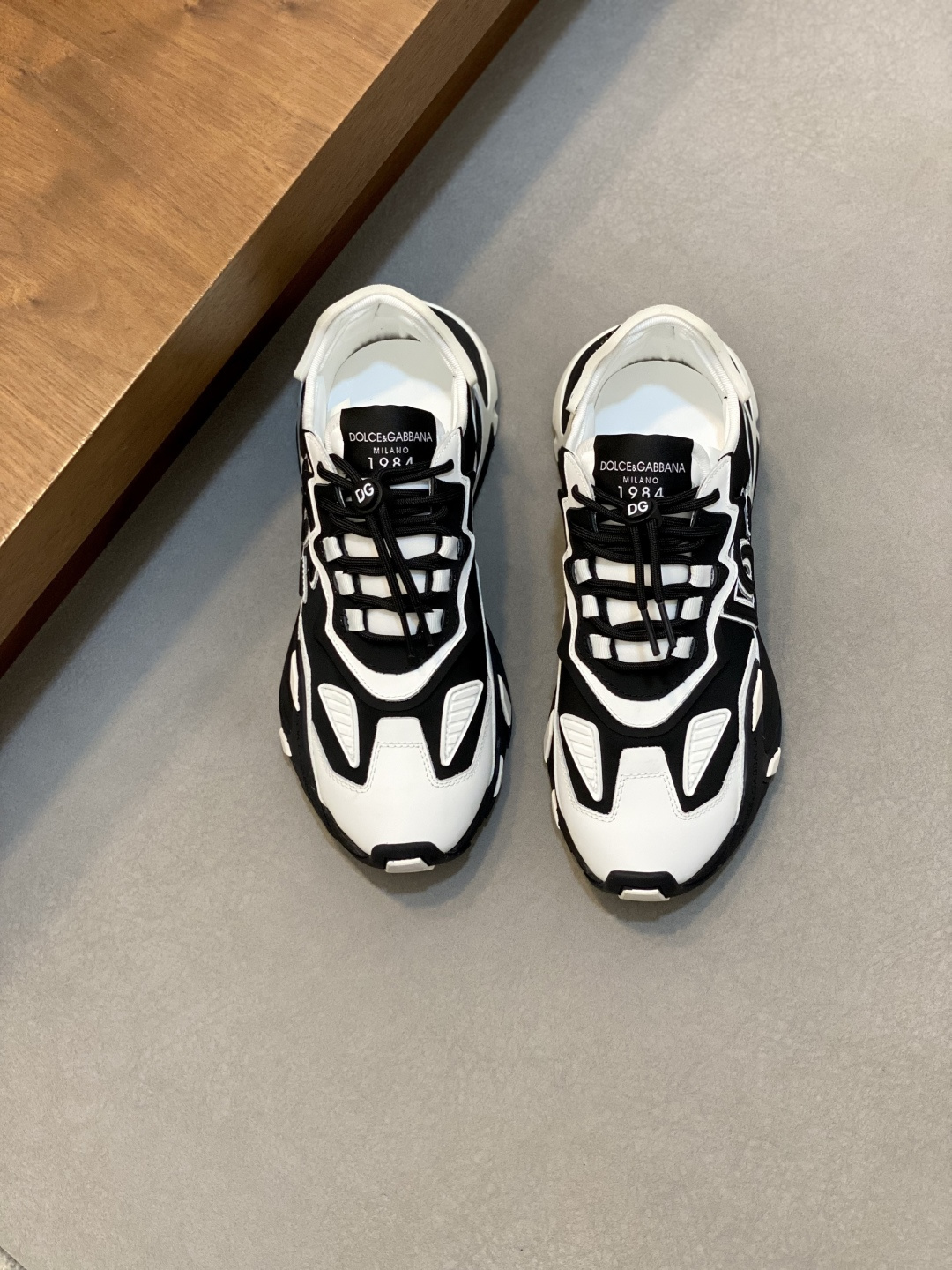 olce & Gabbana shoe